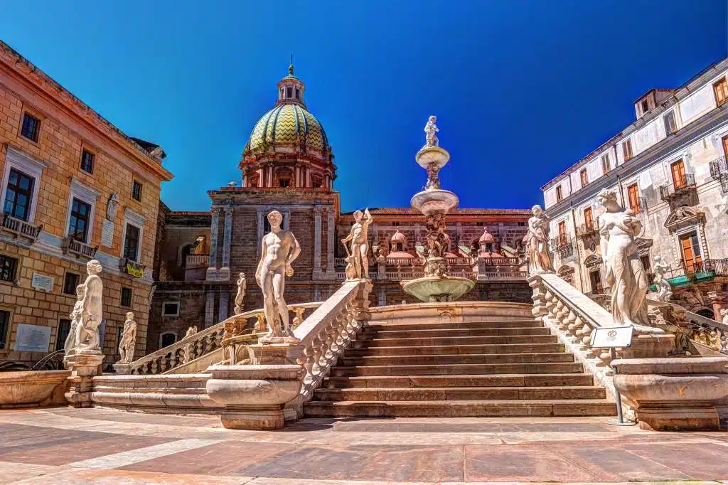 Fontana Pretoria à Palerme à voir lors d'une visite sans voiture de Palerme