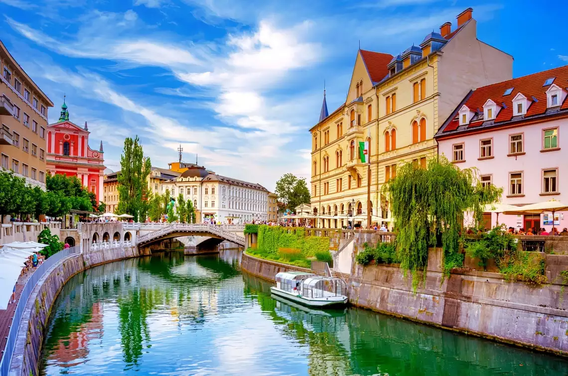 Ljubljana sans voiture : vue sur la rivière Ljubljanica
